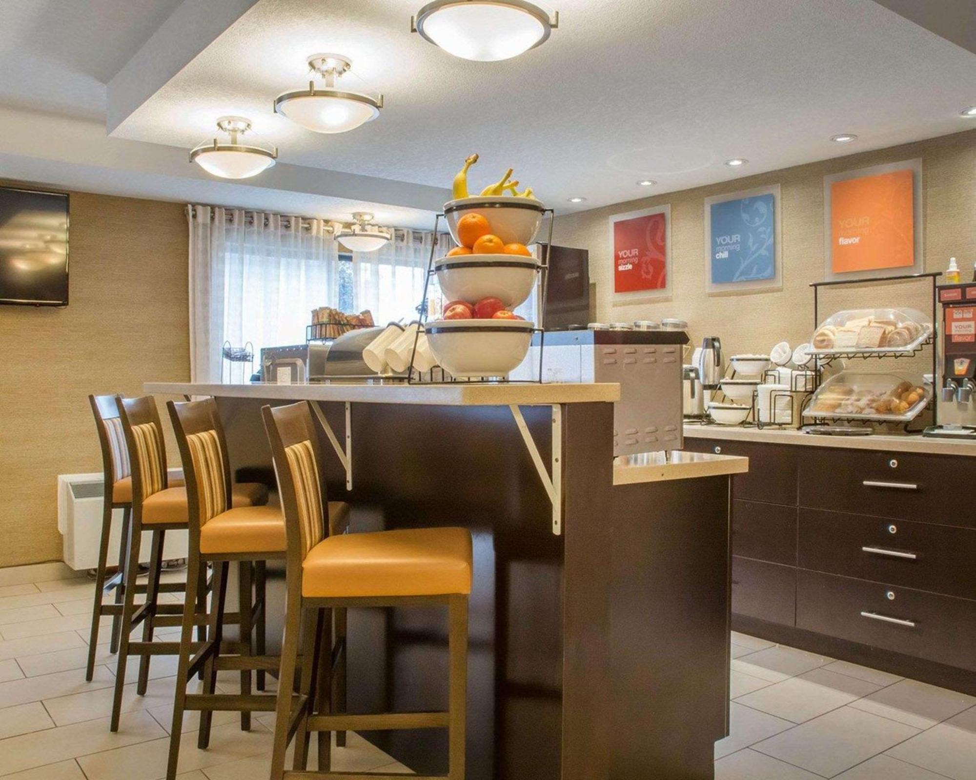 גואלף Comfort Inn מראה חיצוני תמונה