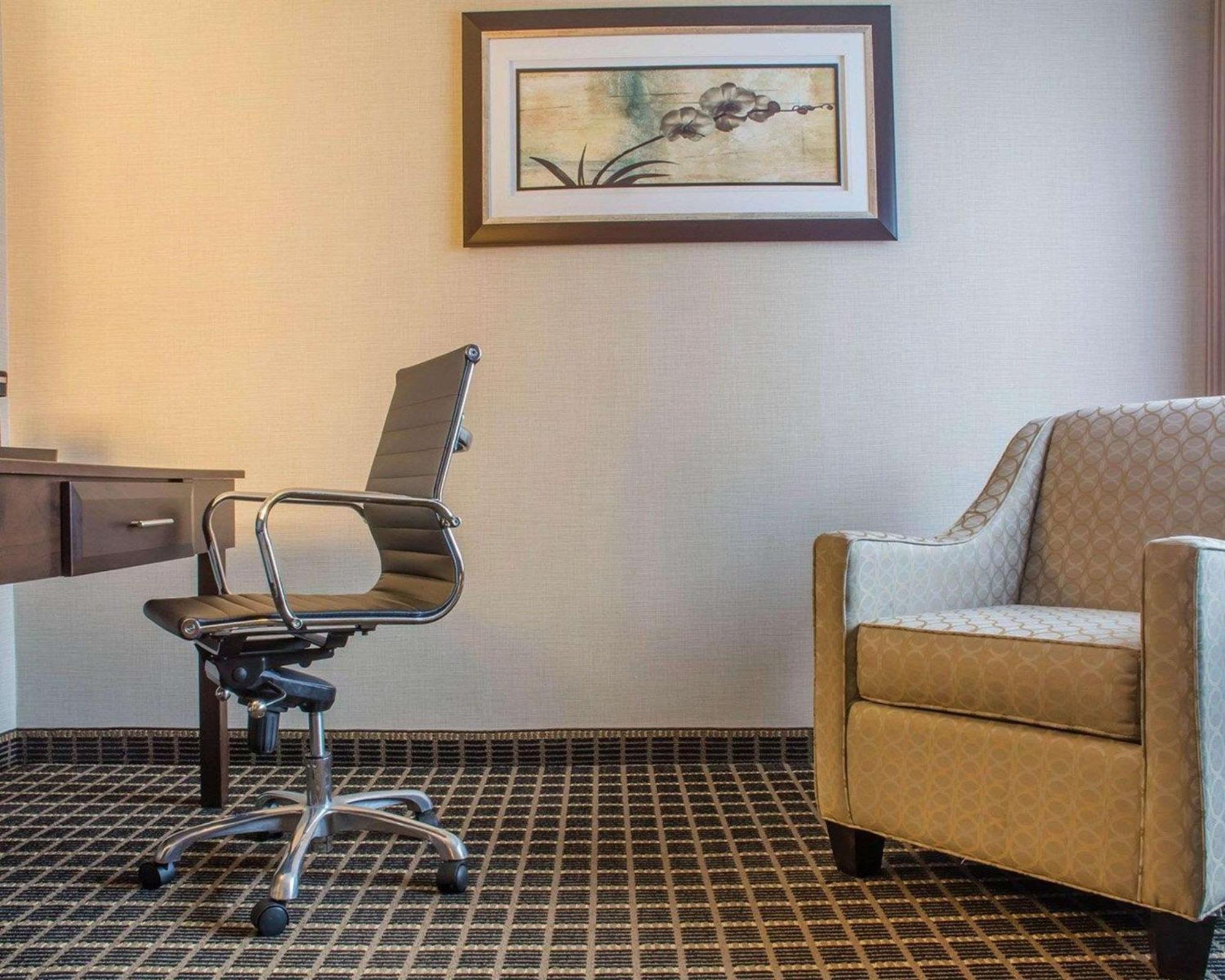 גואלף Comfort Inn מראה חיצוני תמונה