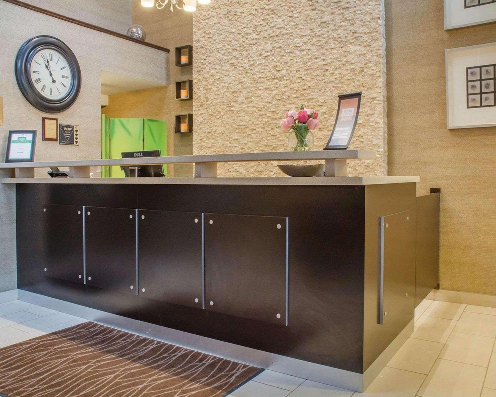 גואלף Comfort Inn מראה חיצוני תמונה